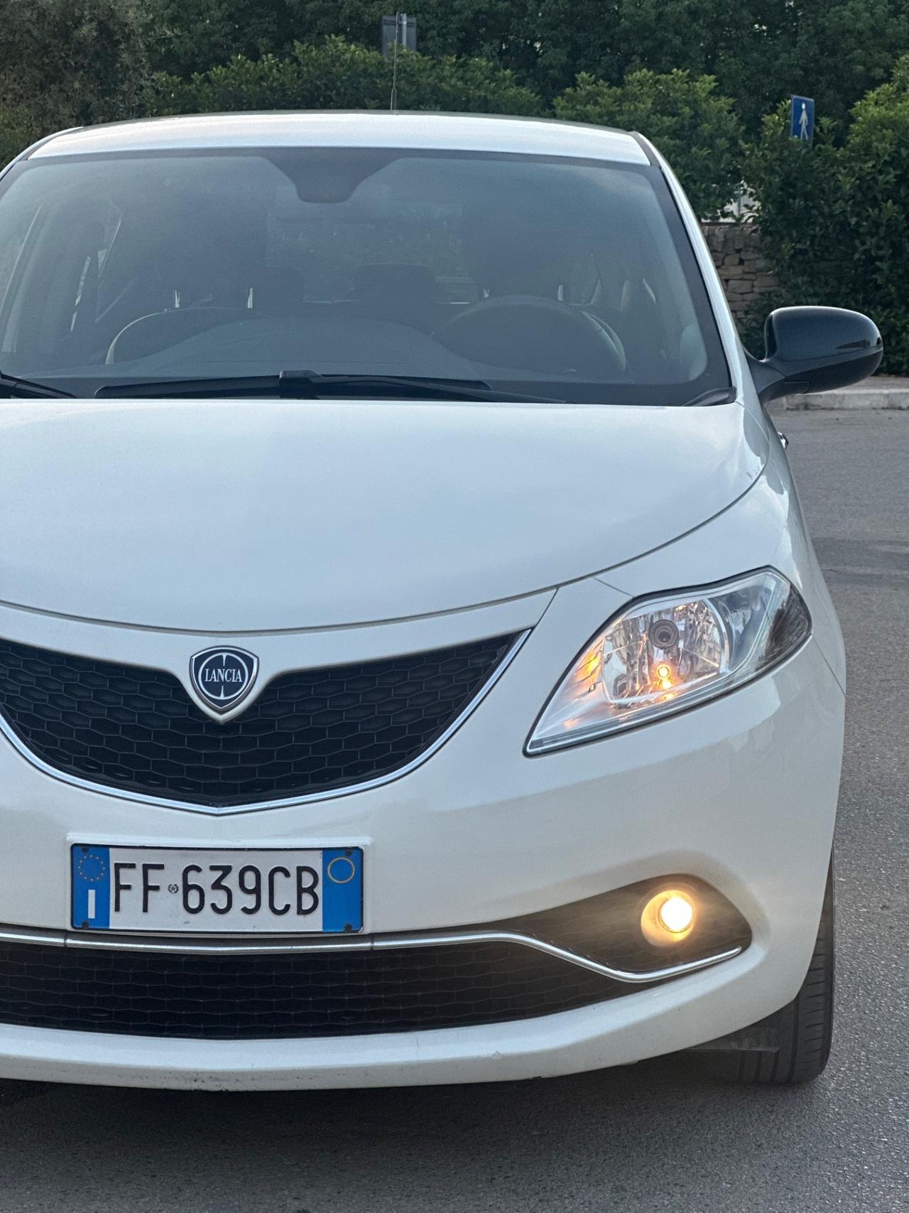 Lancia YPSILON 1.2 GPL 2016 - BELLA