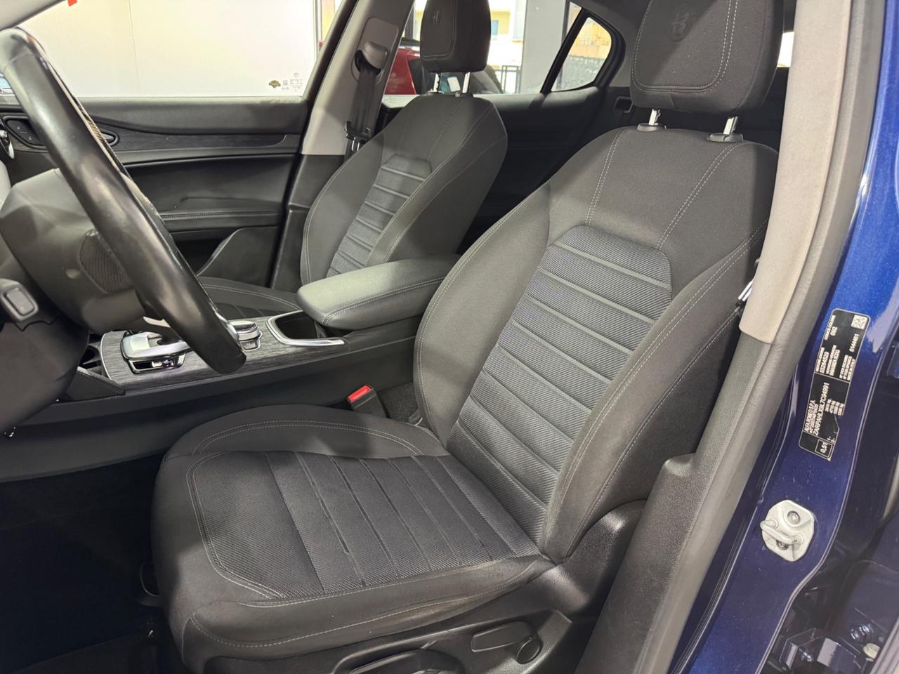 Alfa Romeo Stelvio 2.2 Turbodiesel 190 CV AT8 Q4 Executive