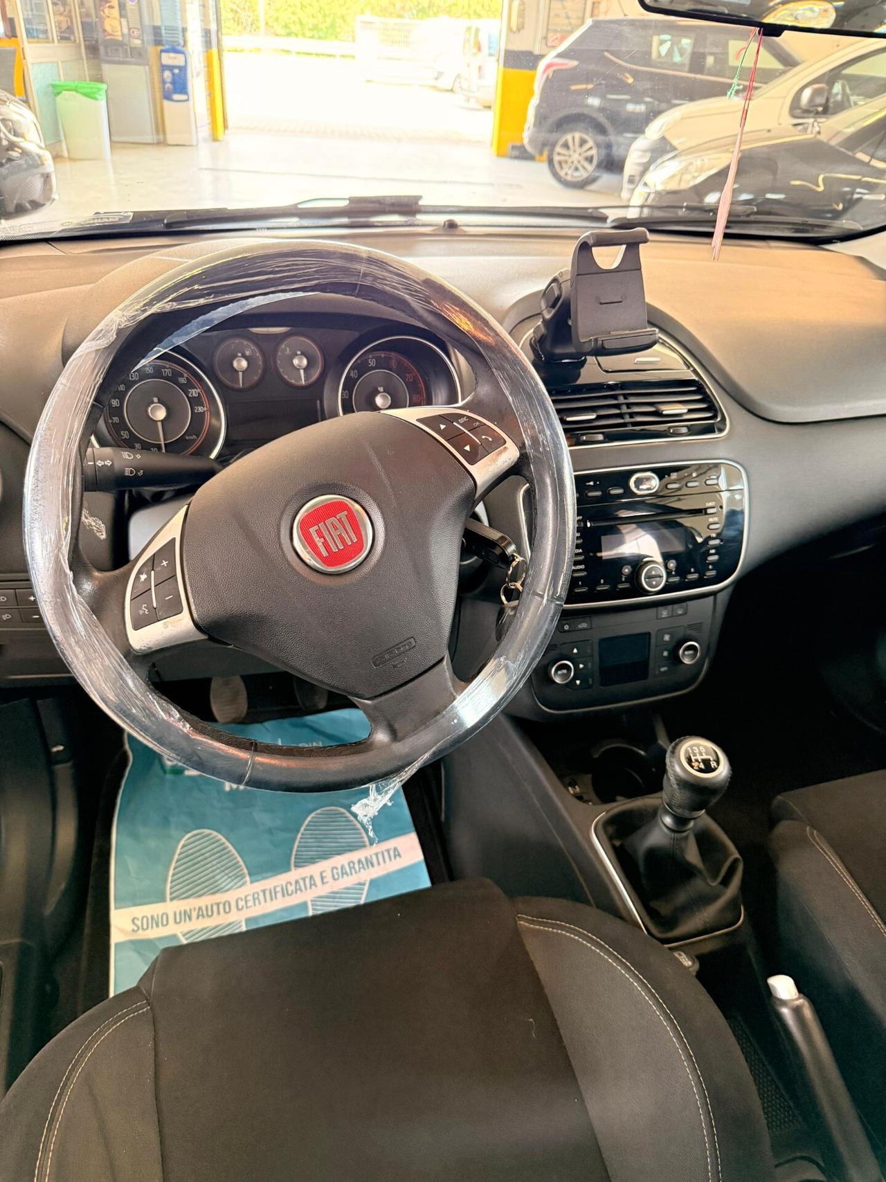 Fiat Punto 1.4 8V 5 porte Natural Power Lounge 77CV