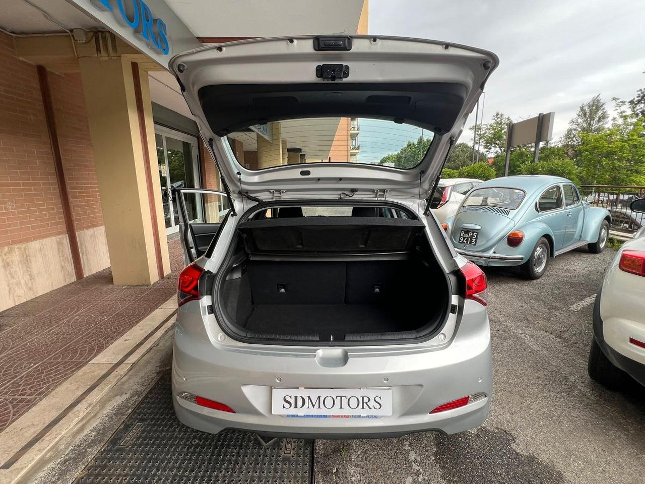 Hyundai i20 5 Porte i20 5p 1.2 Login 84cv