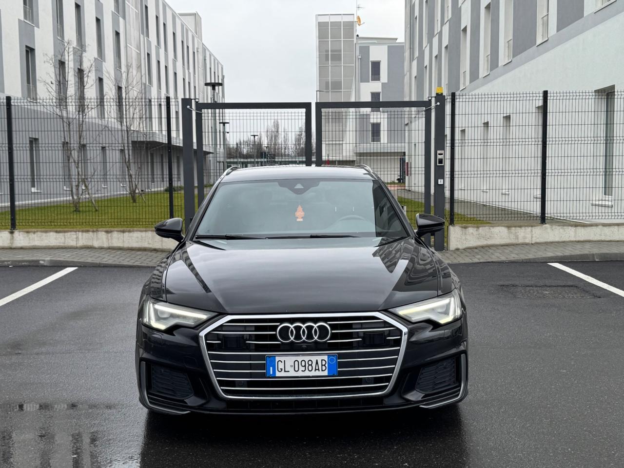 Audi A6 Avant 40 2.0 TDI S tronic Business Plus