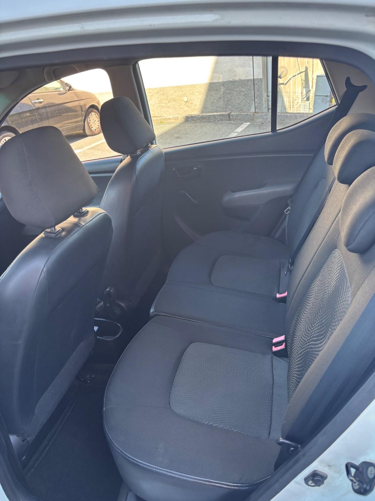 Hyundai i10 1.1 12V Fiorucci Soft Top