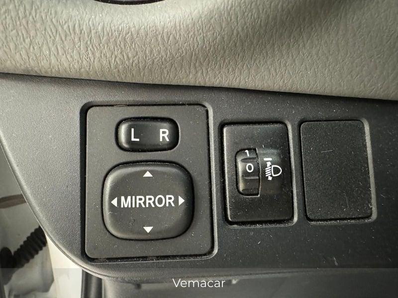 Toyota Yaris 1.5 Hyb. Business - RETROC - solo km 10500!!