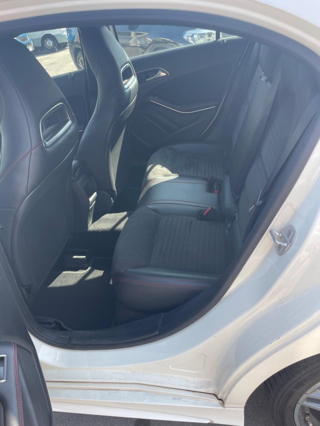 Mercedes-benz A 180 A 180 d Automatic Premium