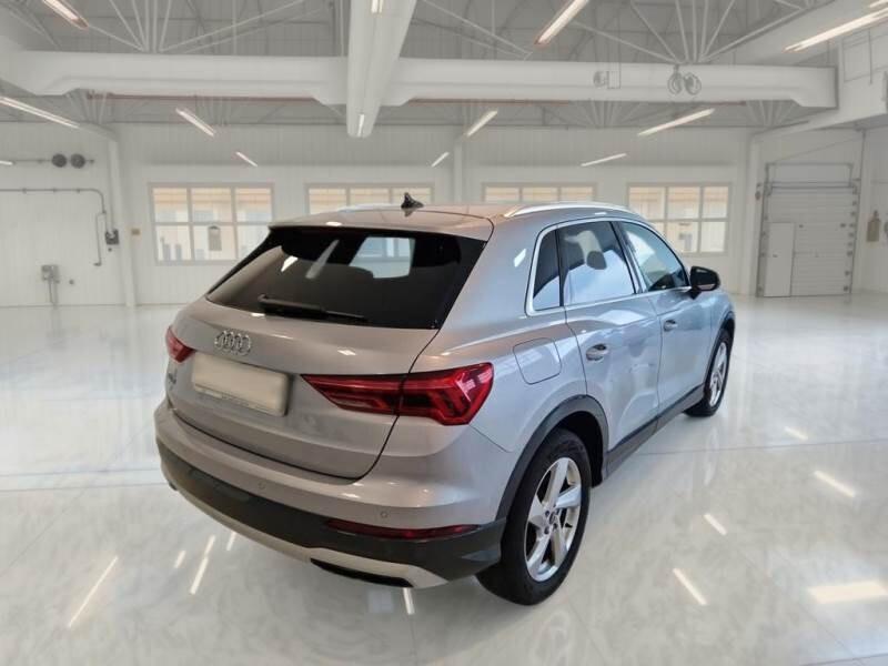 Audi Q3 35 TDI S tronic Business Advanced