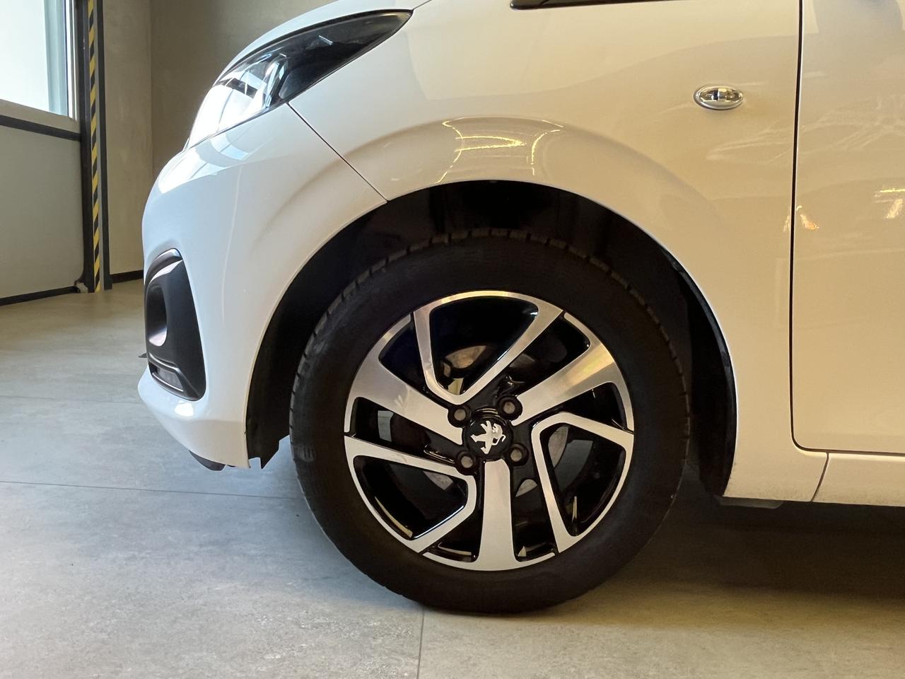 PEUGEOT 108 - 108 5p 1.0 vti Active s&s neopatentati