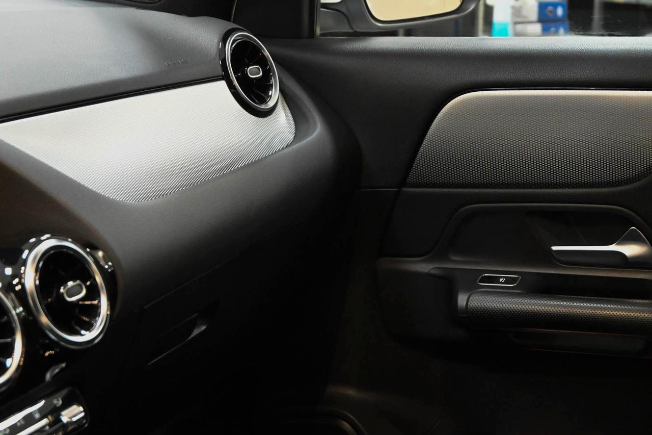 MERCEDES GLA (H247) GLA 250 e EQ-Power...