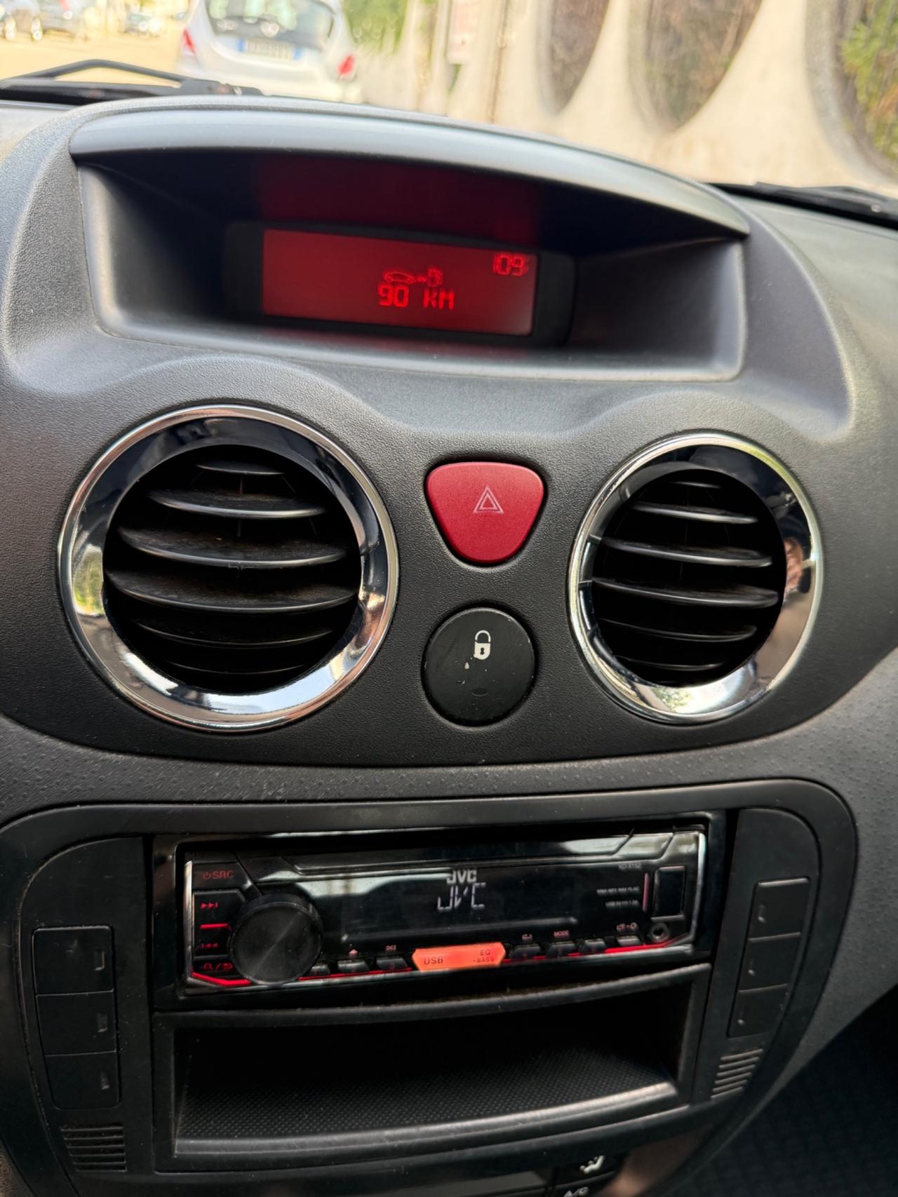 Citroen C3 1.1 Perfect Techno Bi Energy G