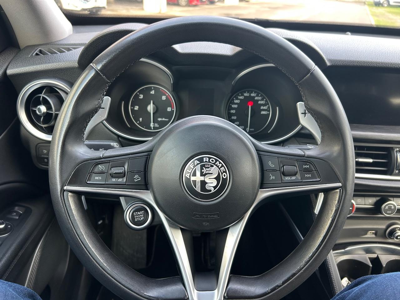 Alfa Romeo Stelvio 2.2 Turbodiesel 210 CV AT8 Q4 Business