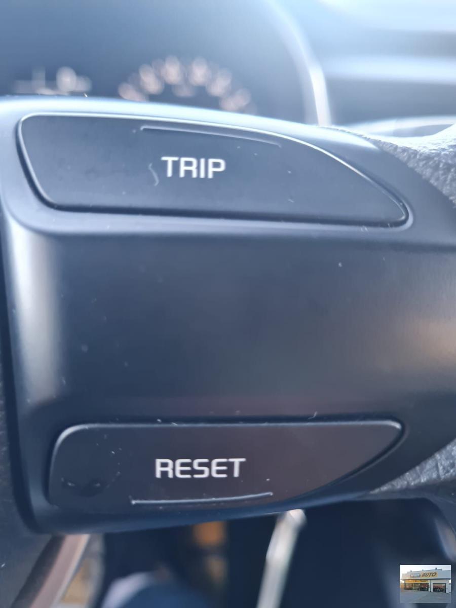 KIA Stonic 1.2 Benzina-Neopatentati-Anno 2022