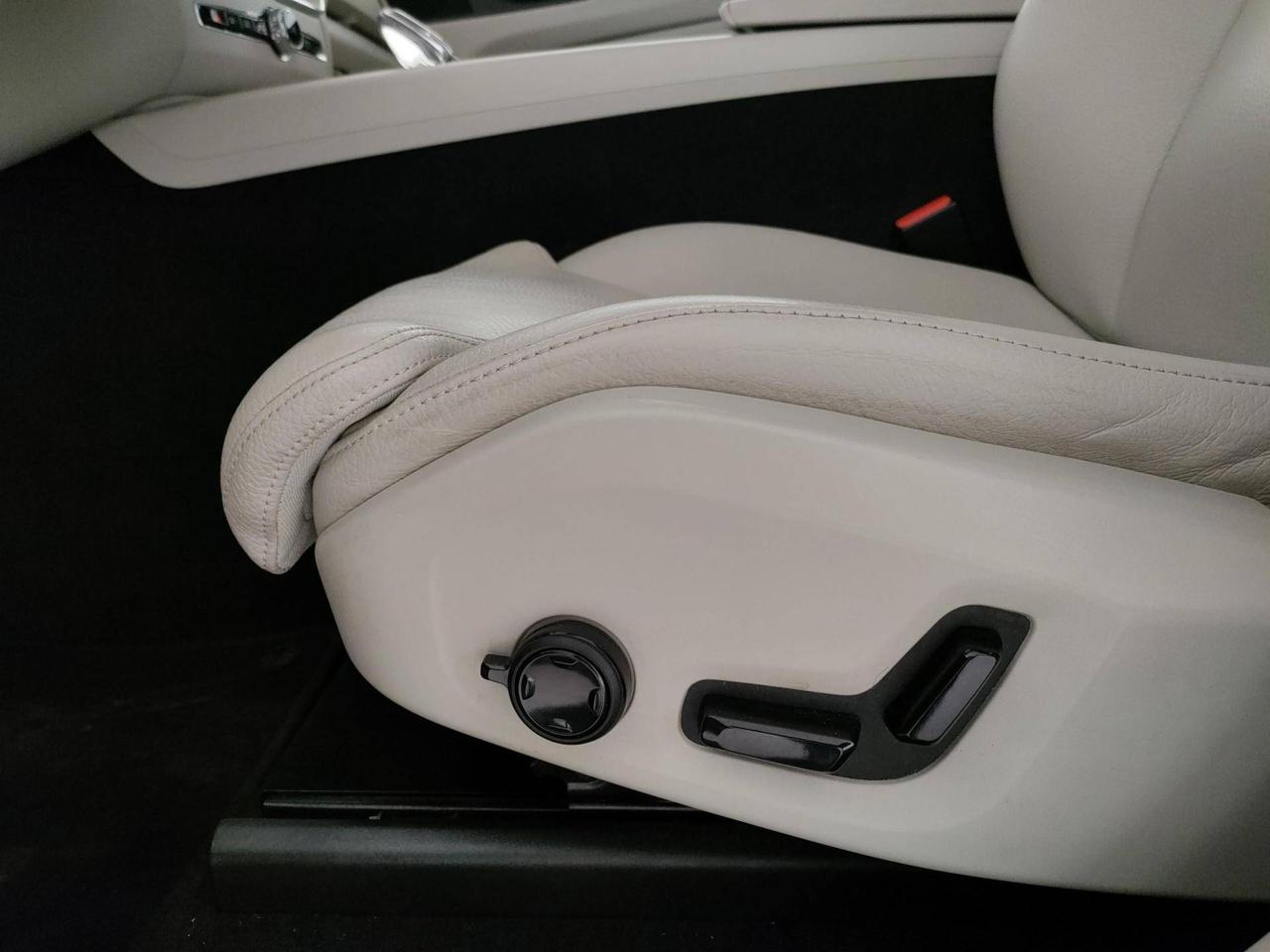 Volvo XC60 2.0 b5 Inscription awd