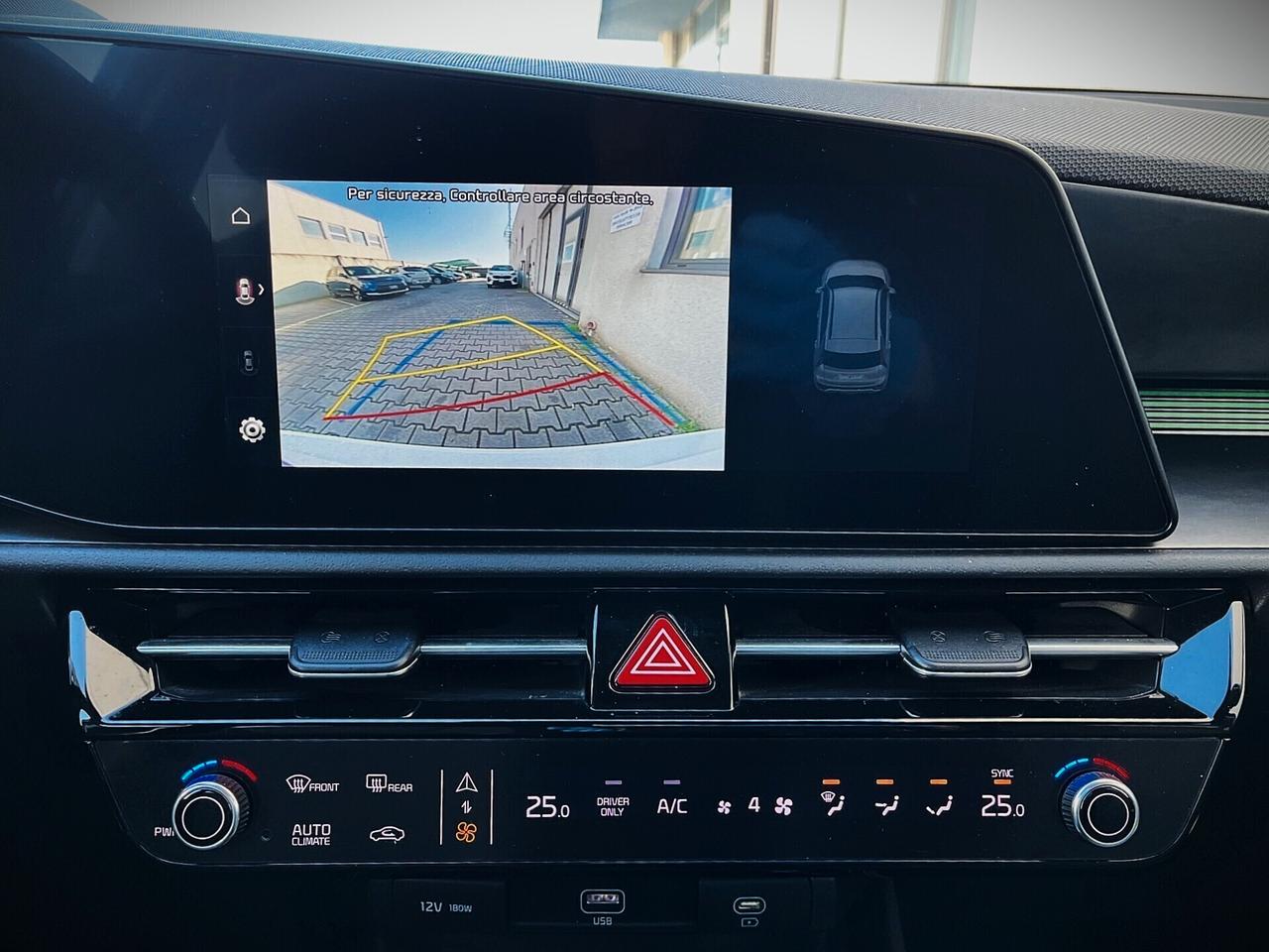 Kia Niro 1.6 GDi DCT HEV 141 CV Style (full hybrid)