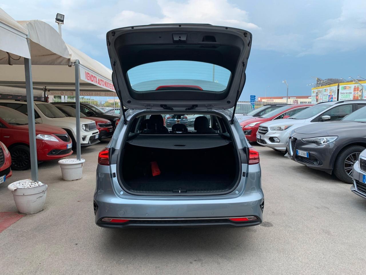 Kia Ceed Sportswagon 1.6 CRDi 136 CV MHEV SW Business