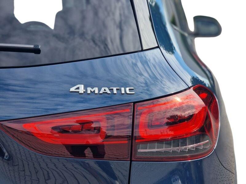 Mercedes-Benz GLA GLA 200 d Premium 4matic AMG-Line IVA ESPOSTA
