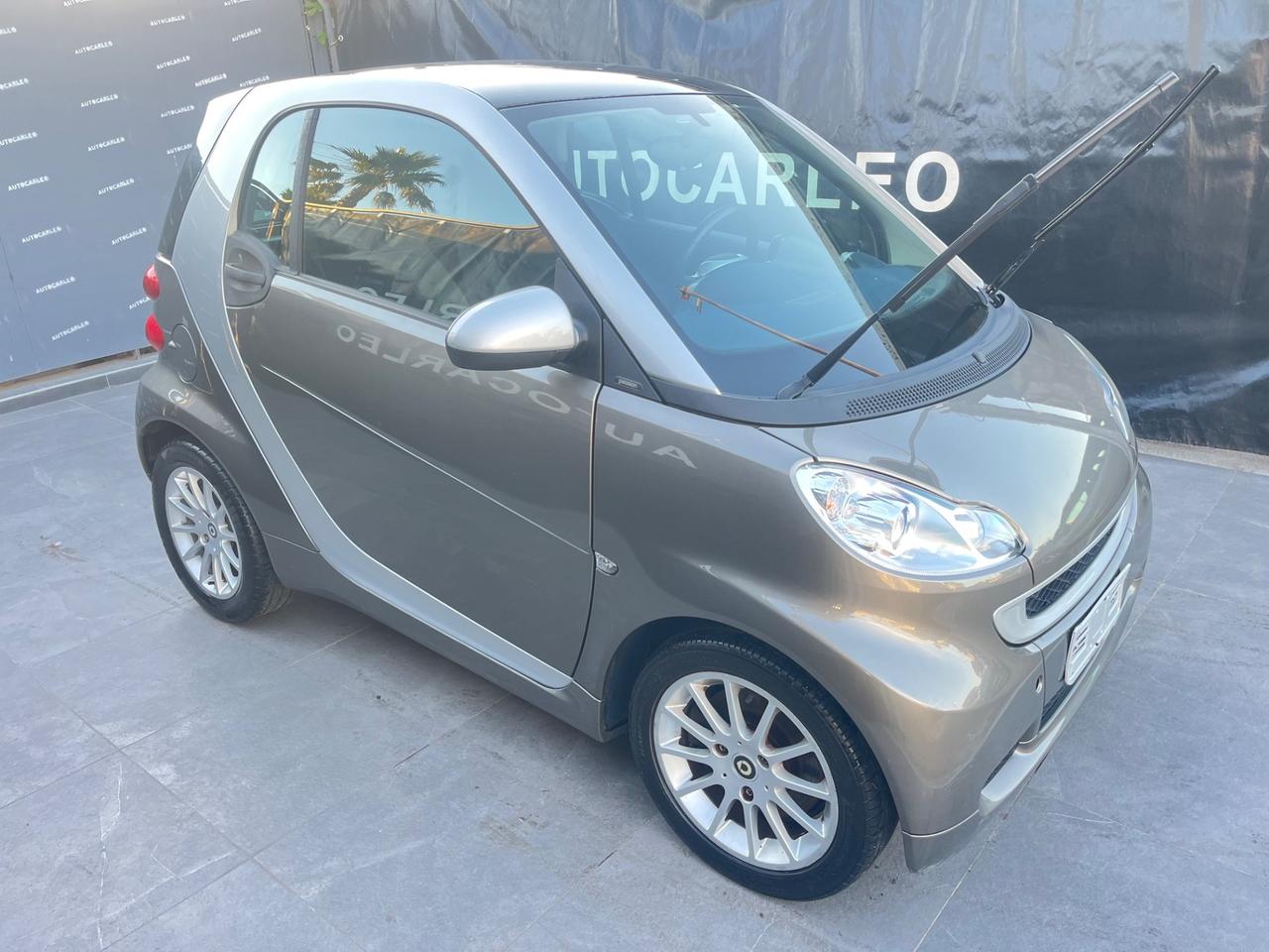 Smart ForTwo 1.0 mhd 71 cv passion automatica