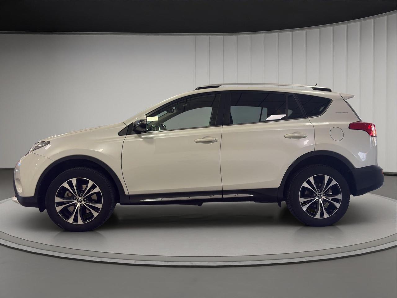 Toyota Rav4 2.0 d-4d Style White Edition 4wd