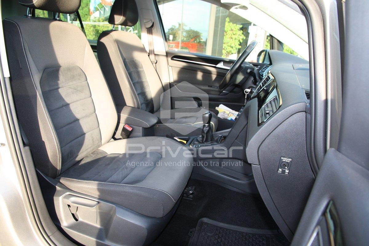 VOLKSWAGEN Golf Sportsvan 1.6 TDI 110CV Highline BlueMotion Technology