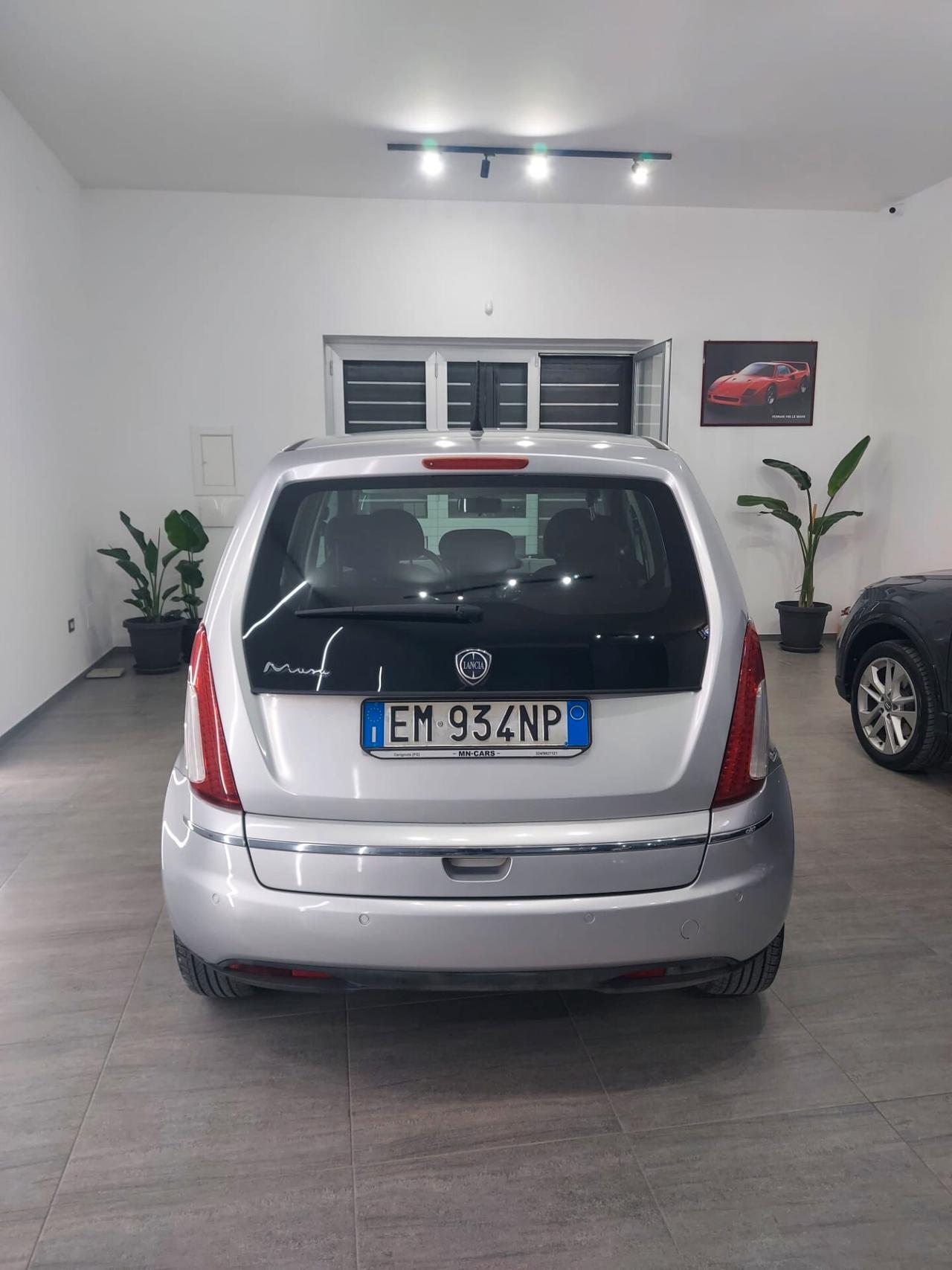 Lancia MUSA 1.3 Mjt 95 CV AVENUE 2012