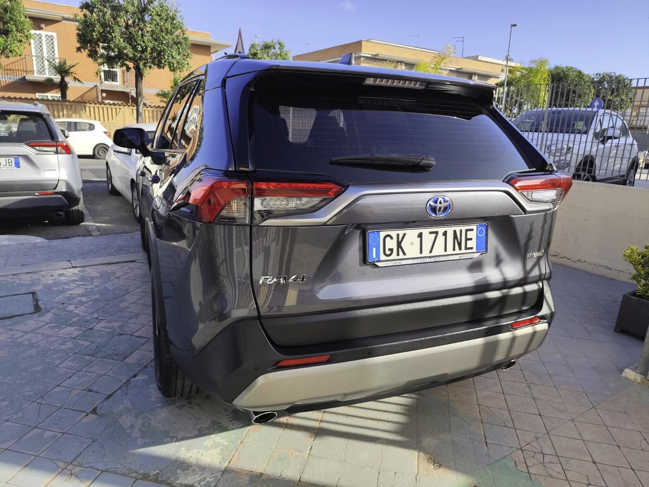 Toyota RAV 4 RAV4 2.5 HV (218CV) E-CVT 2WD Business GARANZIA TOYOTA