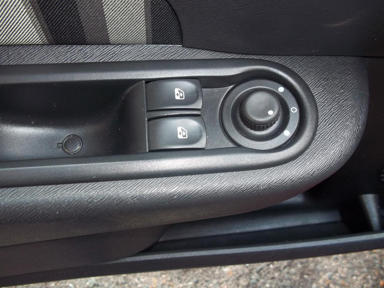 Renault Twingo Night & Day 1.2 16v 42.200 km!!!!!!!!!!!!!!!!!! Euro5B