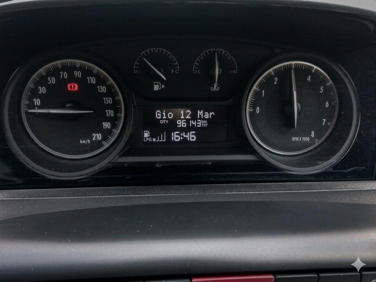 LANCIA Ypsilon 3ª serie - Ypsilon 1.2 69 CV 5 porte GPL Ecochic Gol