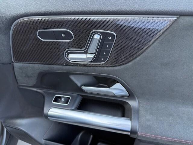 Mercedes-benz GLA 200 d Automatic Premium