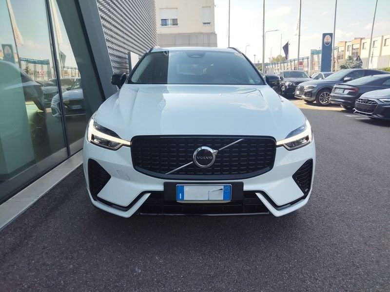 Volvo XC60 XC60 B4 (d) AWD automatico Plus Dark