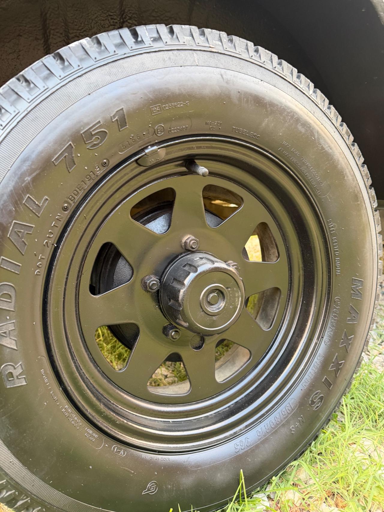 Suzuki SJ 410 SJ413 Berlina Sport