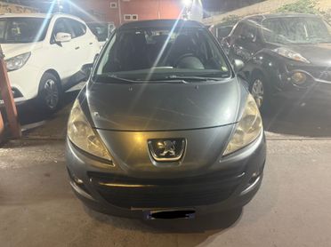 Peugeot 207 1.4 8V 75CV 5p. X Line