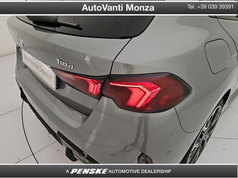 BMW Serie 1 118d MSport Pro + PNEUMATICI ESTIVI