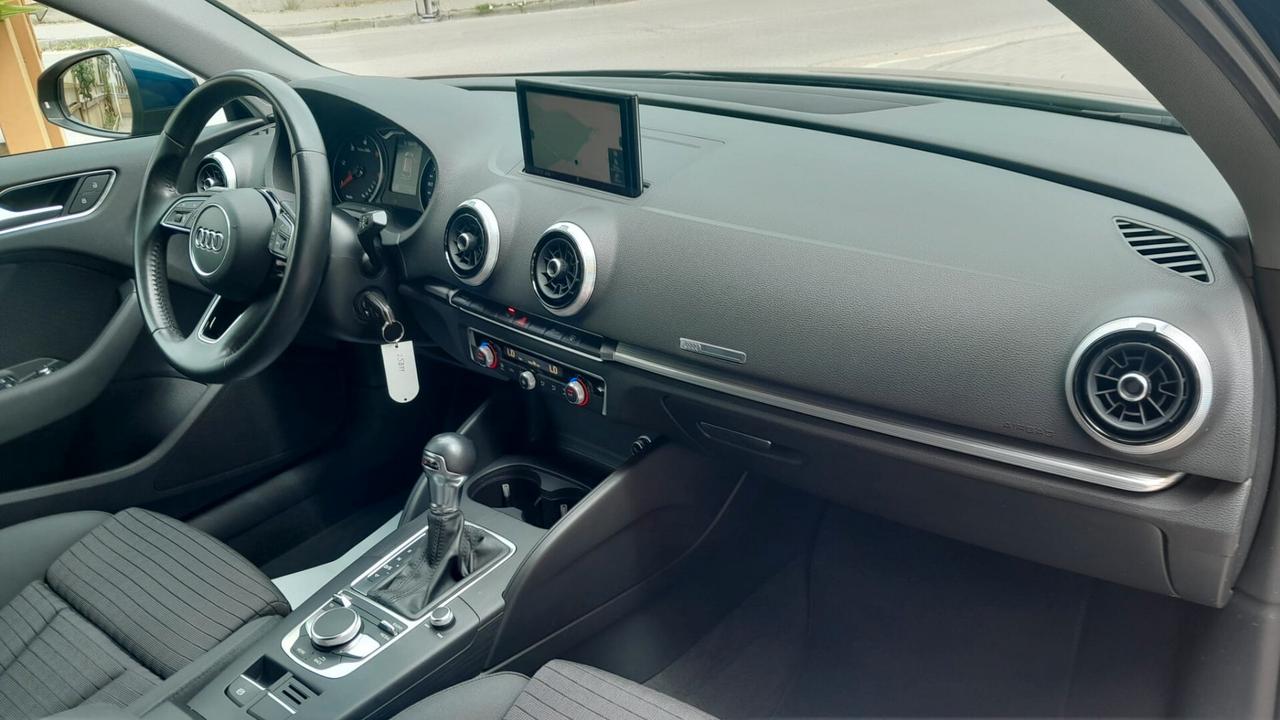Audi A3 SPB 1.6 TDI S tronic Sport