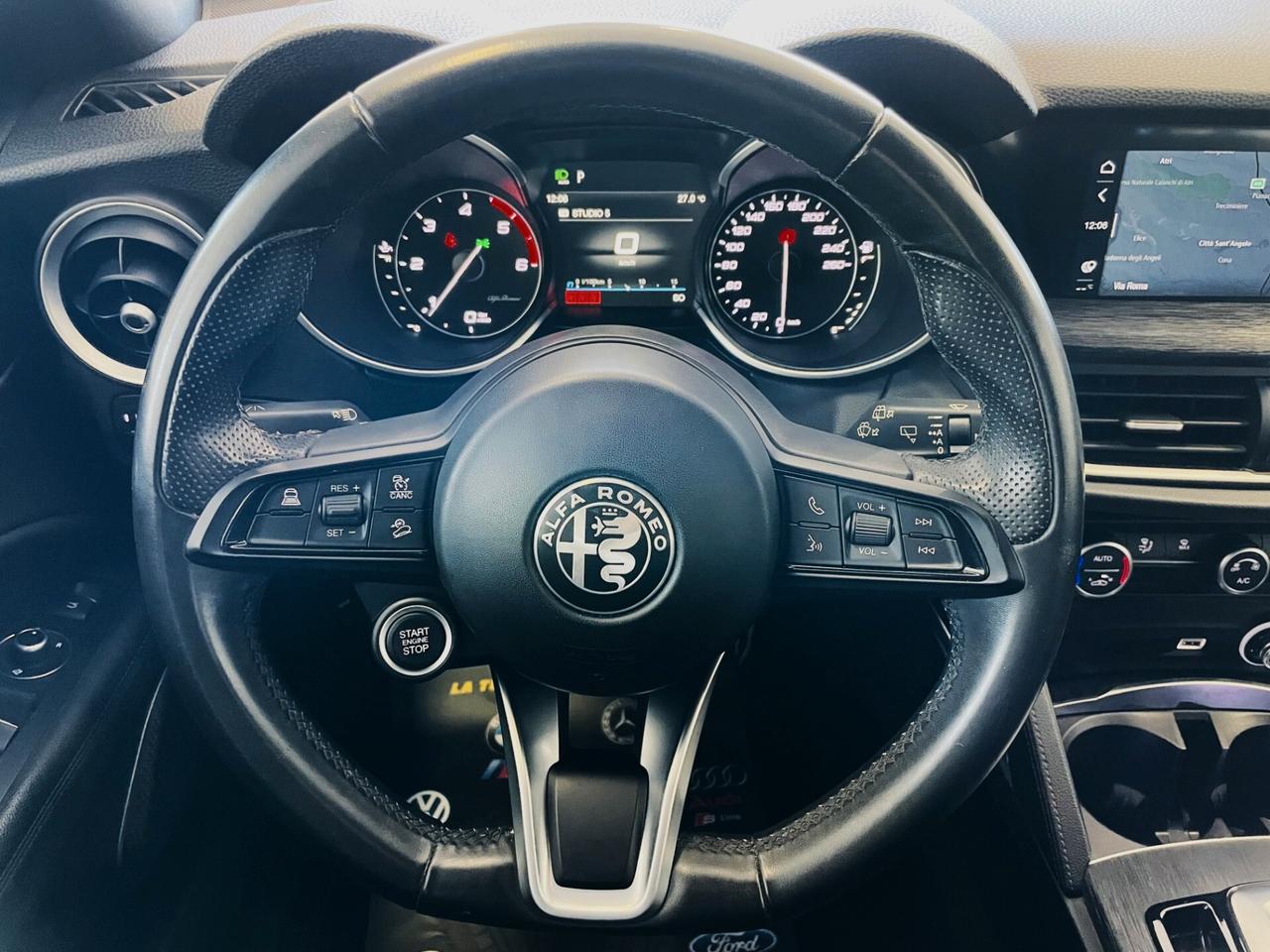 Alfa Romeo Stelvio 2.2 Turbodiesel 160 CV AT8 RWD Super Business