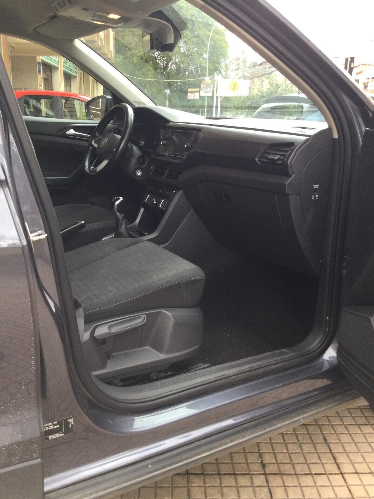 Volkswagen T-Cross 1.0 TSI 110 CV Sport