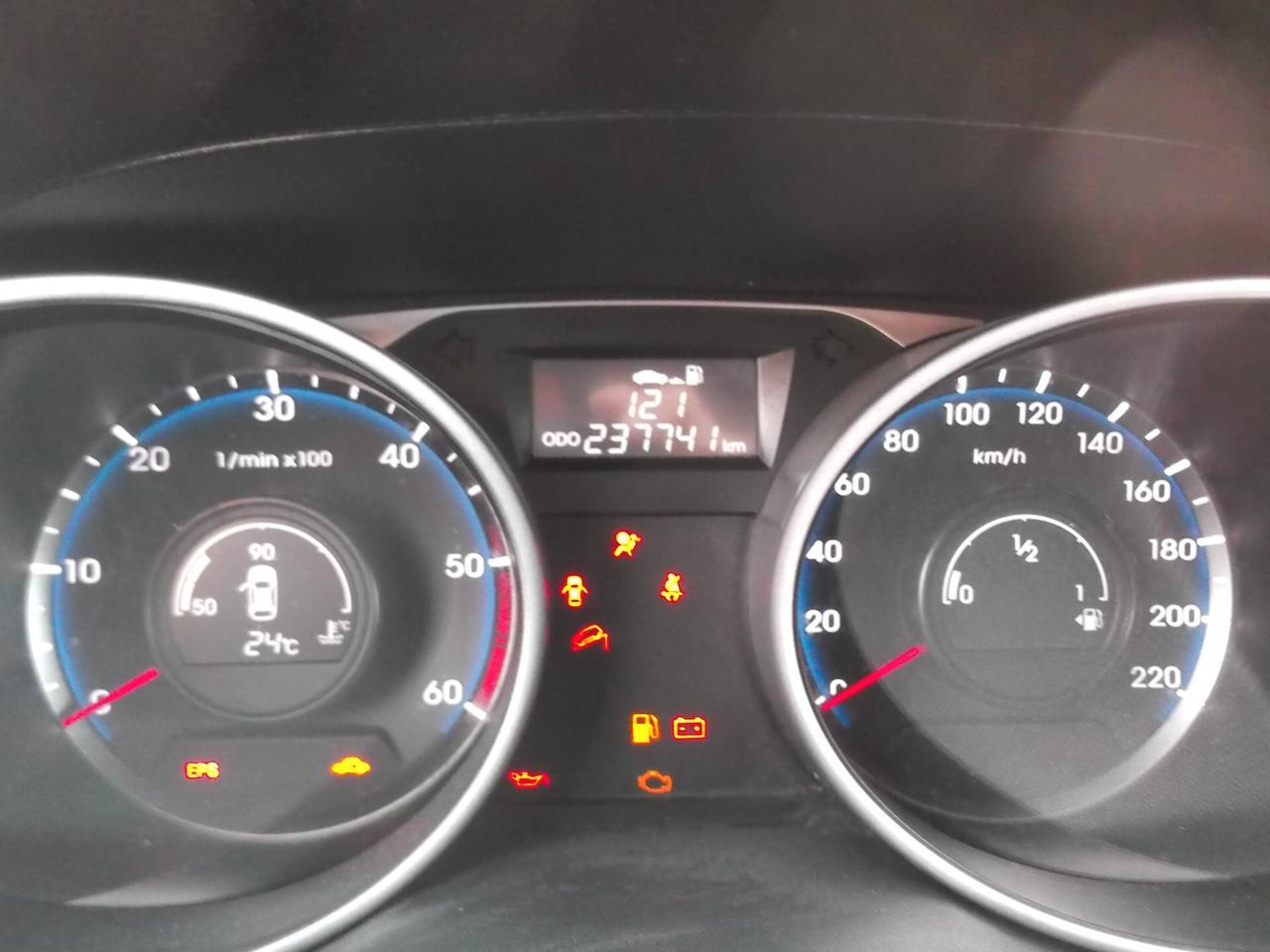 Hyundai iX35 1.7 CRDi 2WD Comfort - 23
