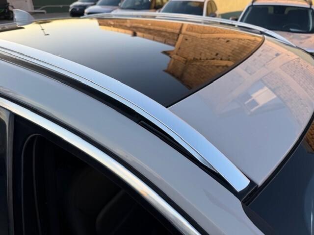 Jaguar E-Pace 2.0D 180 CV AWD aut. R-Dynamic S