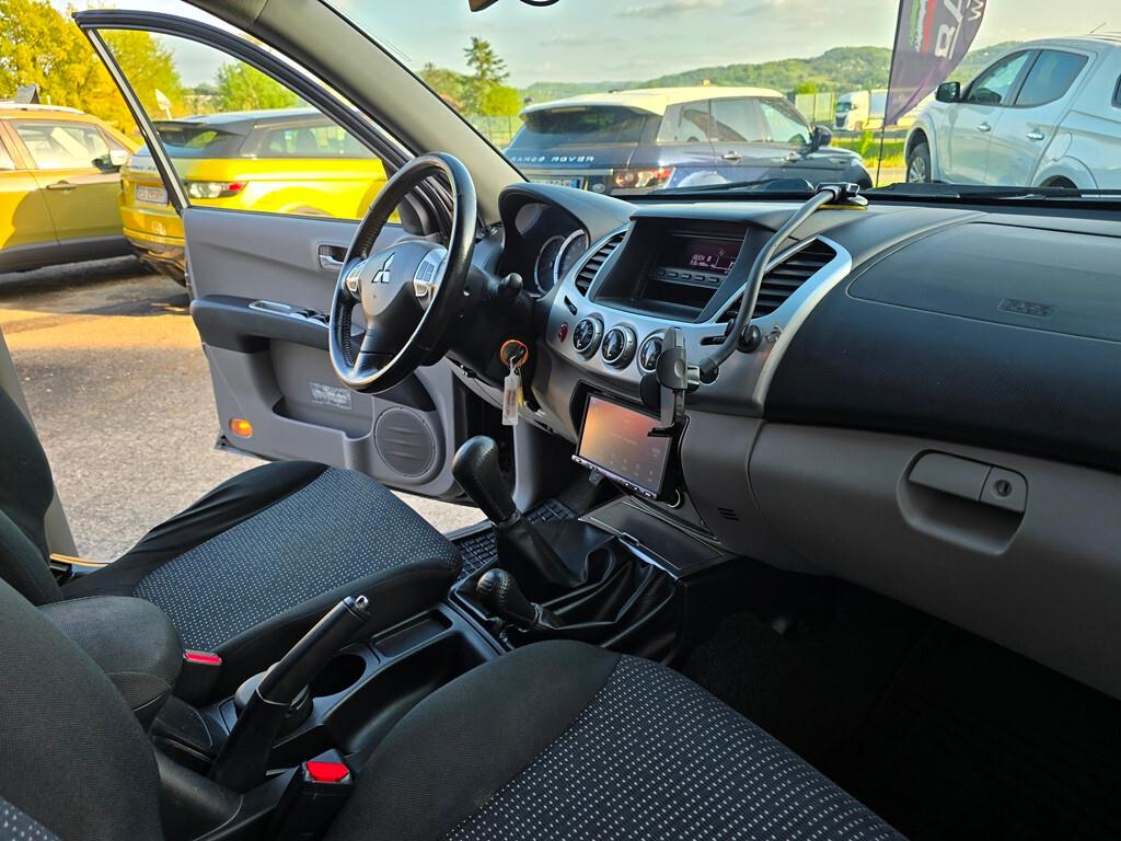 Mitsubishi L200 2.5 DI-D/178CV DC Intense Plus DPF