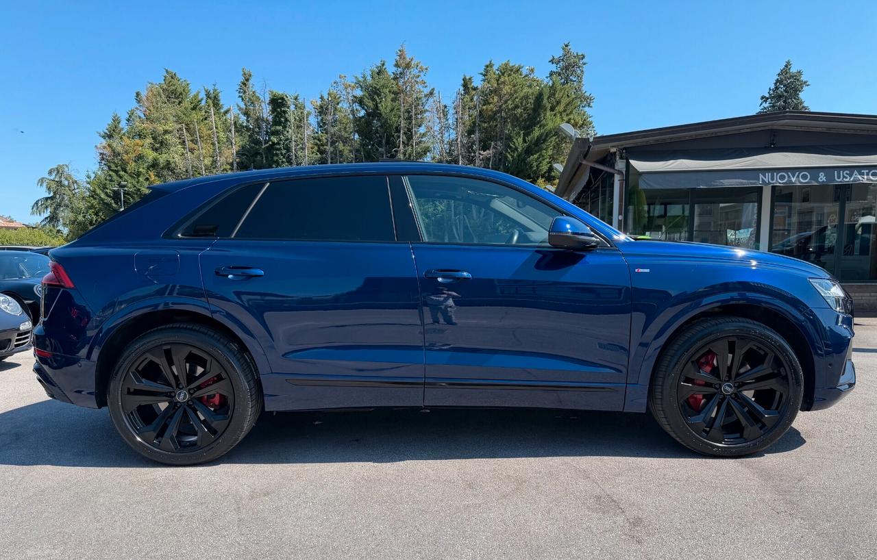 Audi Q8 50 TDI 286 CV quattro tiptronic Sport/TETTO/4STZ/STUPENDA!!!