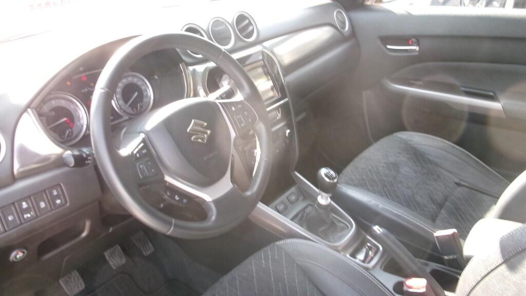 Suzuki Vitara 1.4 Boosterjet Hybrid Top 2WD