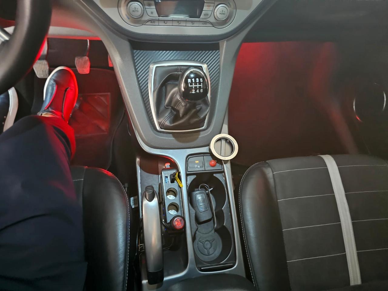 FORD KUGA 2.0TDCI 01/2011