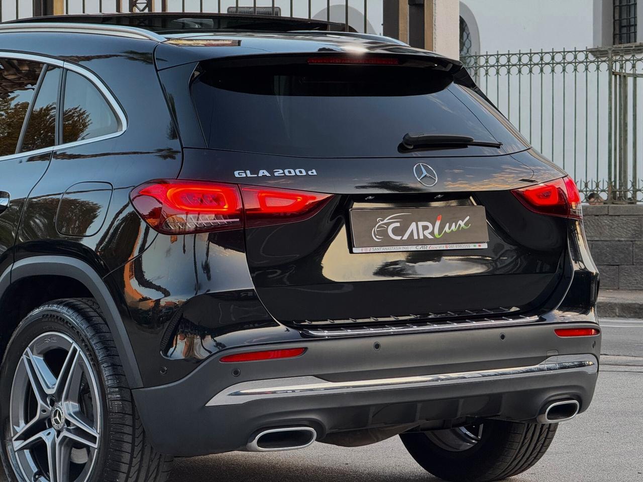 Mercedes-Benz GLA 200 d Premium Plus AMG TETTO