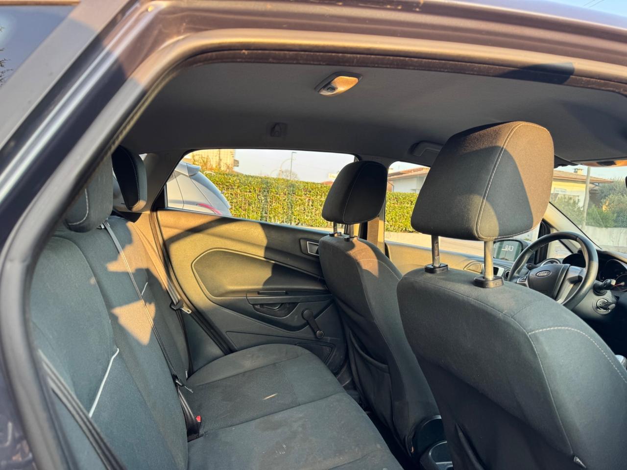 Ford Fiesta 1.4 TDCi 70CV 5 porte Titanium