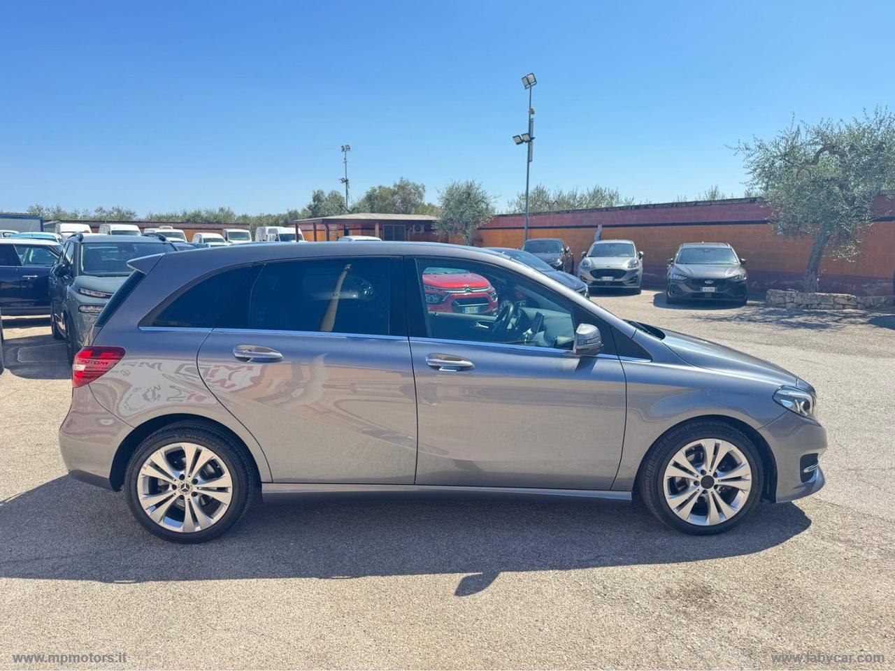 MERCEDES-BENZ B 180 PREMIUM 1.5 D 116CV AUTOMATICA