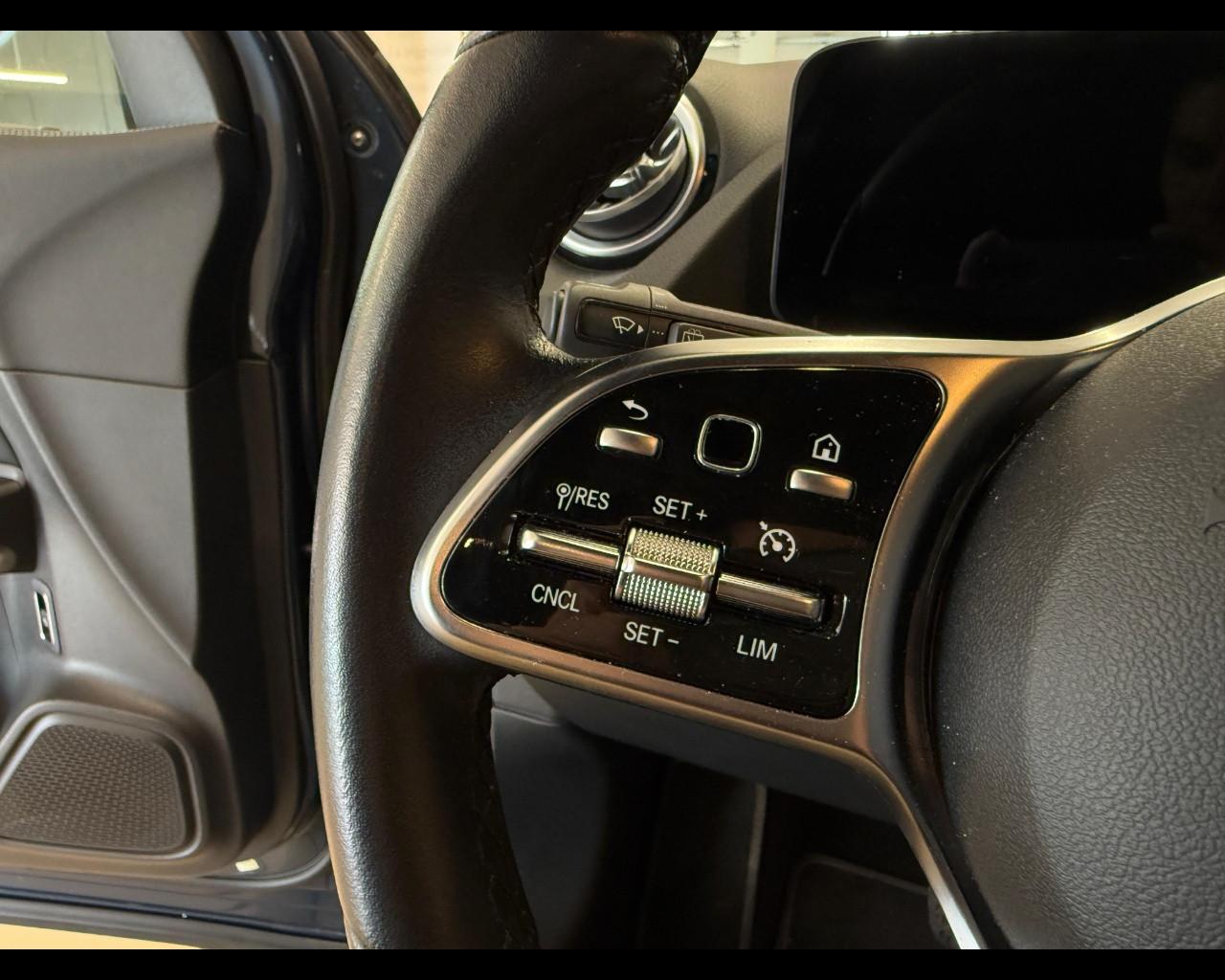 Mercedes-Benz GLA (H247) - GLA 200 d Automatic Sport Plus