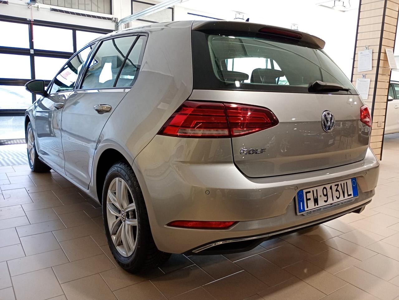 Volkswagen Golf 1.6 TDI 115CV DSG 5p. Business BlueMotion Technology