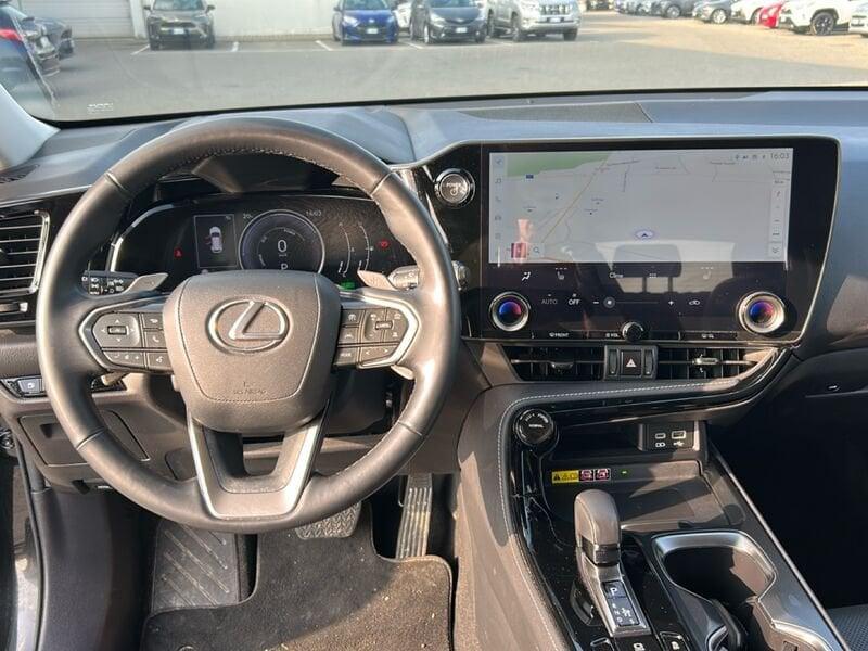 Lexus NX Hybrid Premium+ 4WD