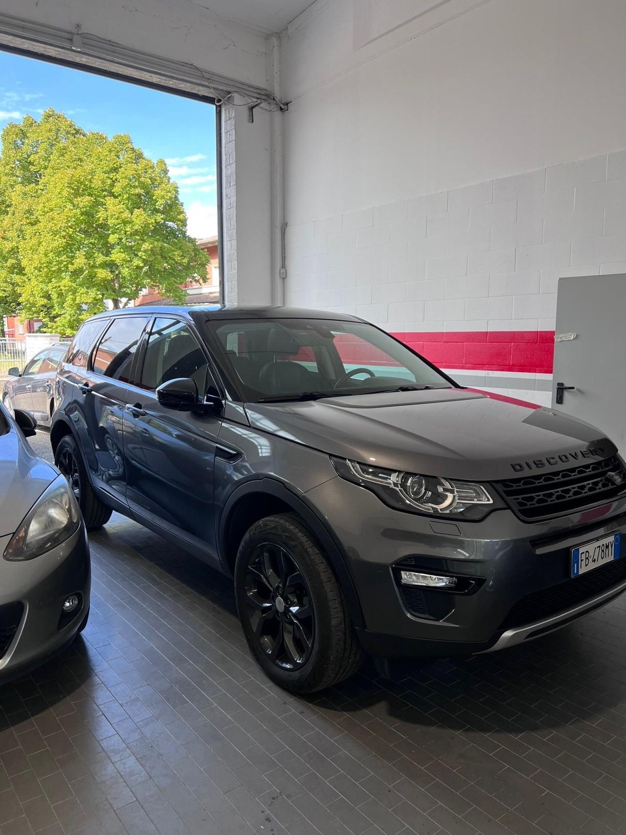 Land Rover Discovery Sport 2.0 TD4 180 CV HSE Luxury