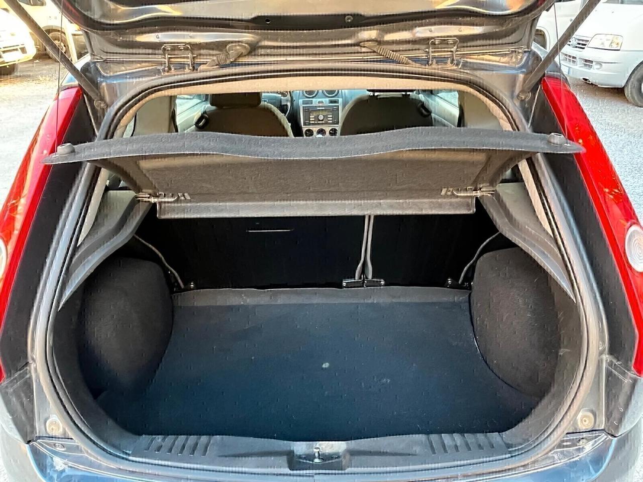 Ford Fiesta 1.4 Diesel TDCi 70Cv 12 MESI DI GARANZIA