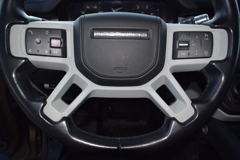 Land Rover Defender Defender 110 2.0 SD4 240CV AWD Auto HSE