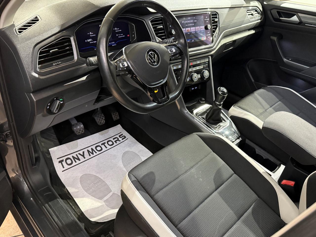 Volkswagen T-Roc 2.0 TDI SCR 116 CV advanced plus