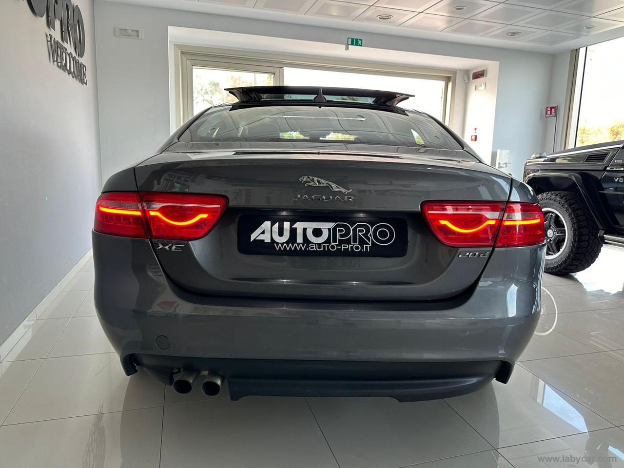 JAGUAR XE 2.0 D T 180 CV aut. Prestige Bus. Ed. TETTO APRIBILE